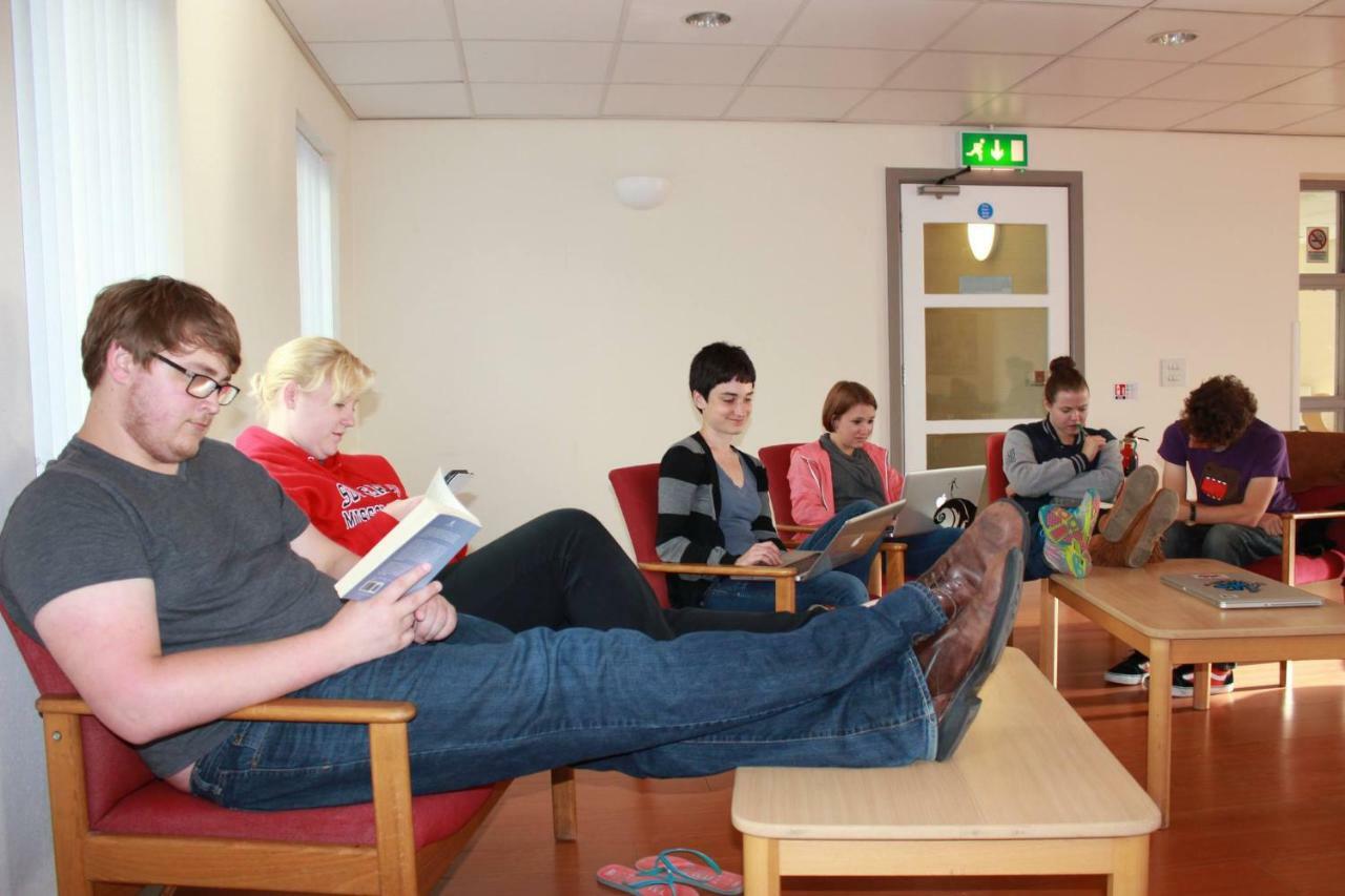 Armagh City Youth Hostel ภายนอก รูปภาพ
